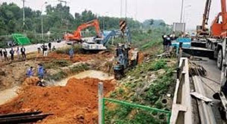 Đường ống dẫn nước Sông Đà gặp sự cố lần 8, 150 kỹ sư đang khắc phục