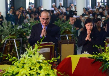 Toàn cảnh lễ tang tiễn đưa 18 chiến sĩ về nơi yên nghỉ