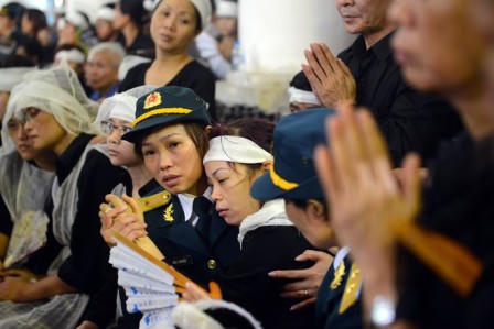 Toàn cảnh lễ tang tiễn đưa 18 chiến sĩ về nơi yên nghỉ