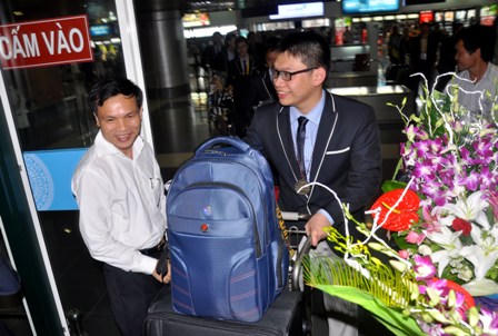 Tự hào đón đoàn học sinh đoạt 6 huy chương Olympic Toán học quốc tế 