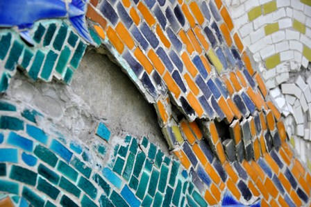 Hà Nội: Cận cảnh những vết nứt tàn phá con đường đạt kỷ lục Guiness