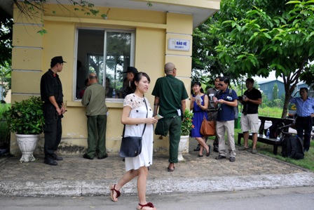 VFF trực tiếp bán vé trận U19 Việt Nam - Nhật Bản, hàng nghìn CĐV “vạ vật” đợi mua