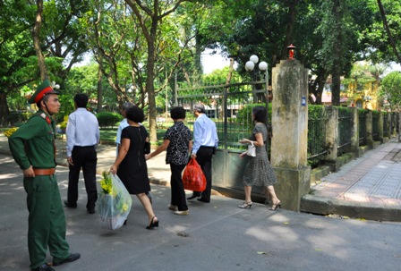 Thành kính dâng hương ngày giỗ đầu Đại tướng Võ Nguyên Giáp