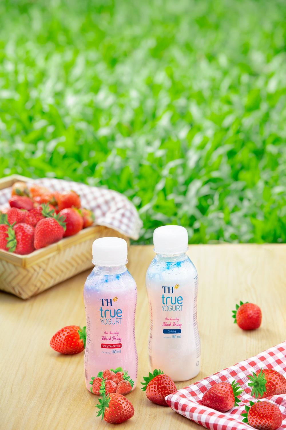 Ra mắt sữa chua uống thanh trùng từ sữa tươi nguyên chất của trang trại TH