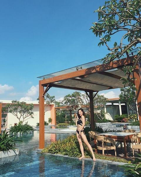 Trải nghiệm mùa hè mát lịm giữa “thiên đường nước” hơn 150 bể bơi tại FLC Sầm Sơn