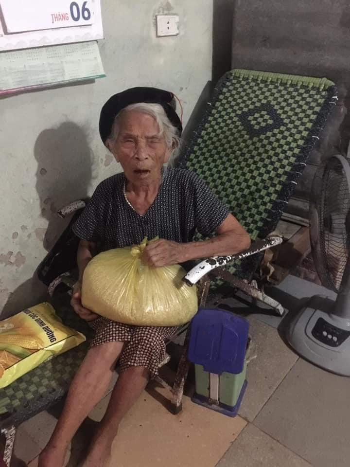 Nghệ An- Tình người những ngày “căng mình” chống dịch