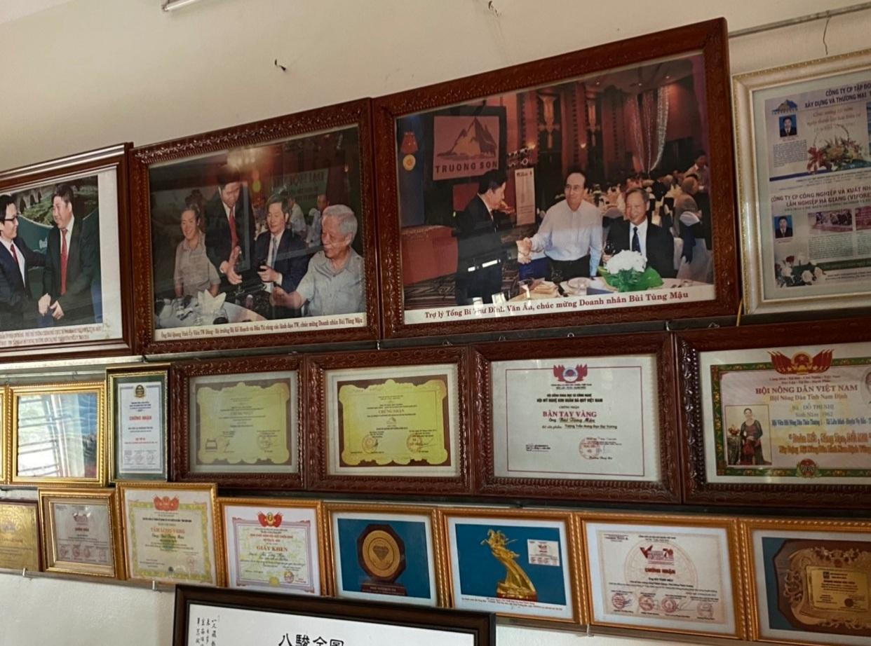 Doanh nhân Bùi Tùng Mậu: “Thiên sứ”chữa bệnh cứu người