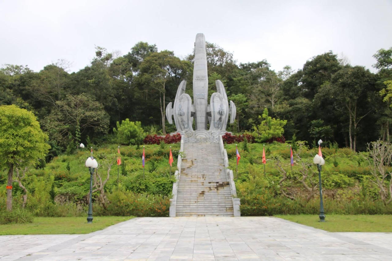 Chuyện người thắp sáng ngọn lửa đoàn kết của đồng bào Mông nơi biên cương