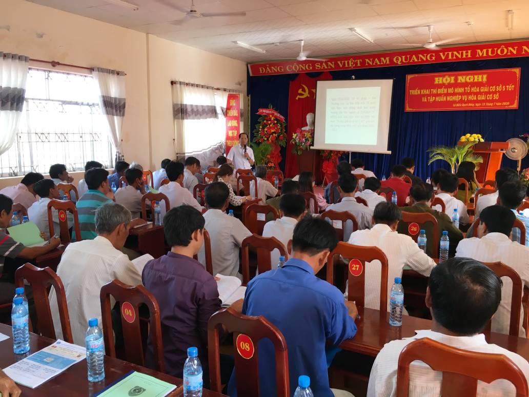 Phó Giám đốc Sở Tư pháp Cà Mau Trần Hoàng Lộc: Người gương mẫu, tận tụy với ngành Tư pháp