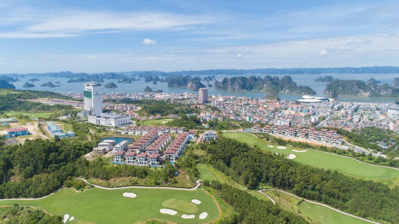 Cơ hội 20 năm có 1 sở hữu biệt thự danh giá tại FLC Grand Villa Halong