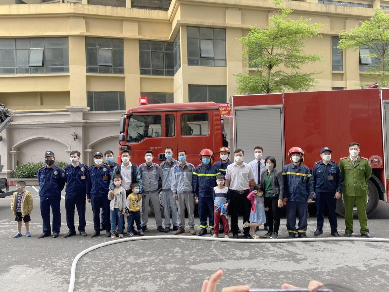 Tập huấn và diễn tập PCCC tại tòa nhà Sunshine Palace