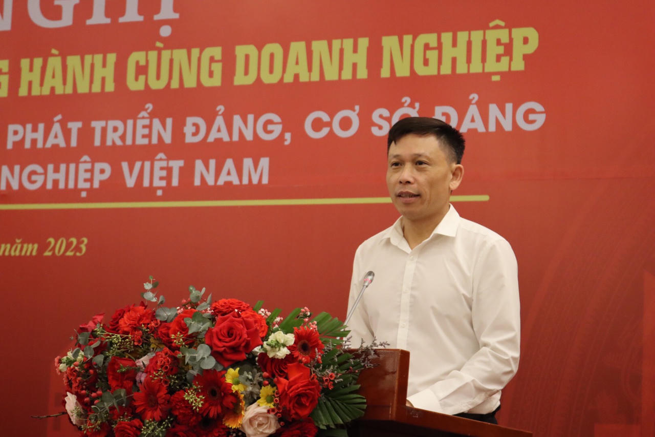 Nâng cao vai trò lãnh đạo của Đảng trong doanh nghiệp