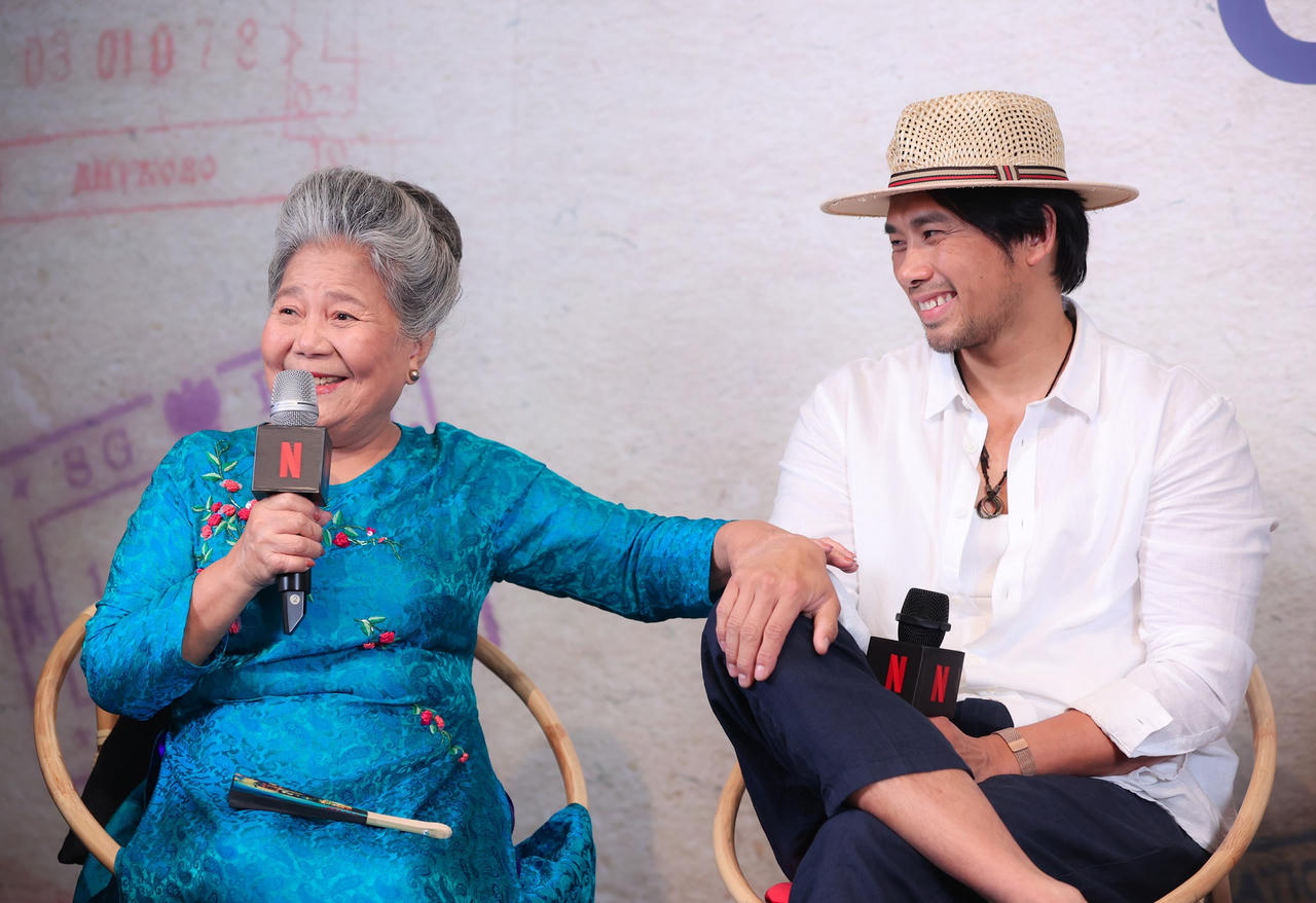 Bức thư tình đến Việt Nam: Dàn sao "A Tourist's Guide To Love" hội ngộ