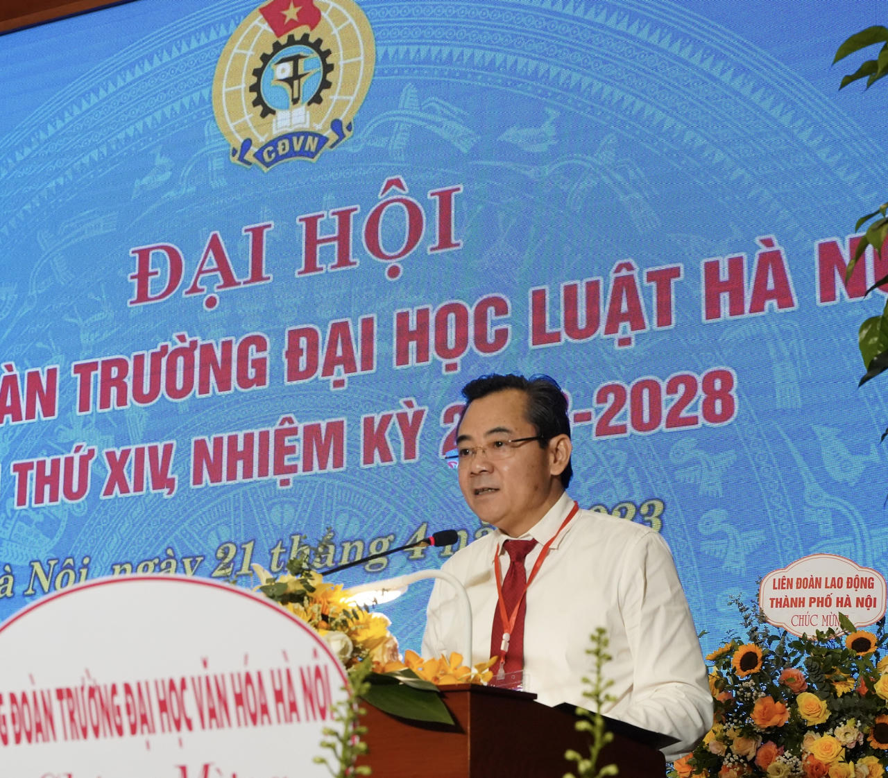 Công đoàn Trường Đại học Luật Hà Nội: Chú trọng nâng cao đời sống đoàn viên