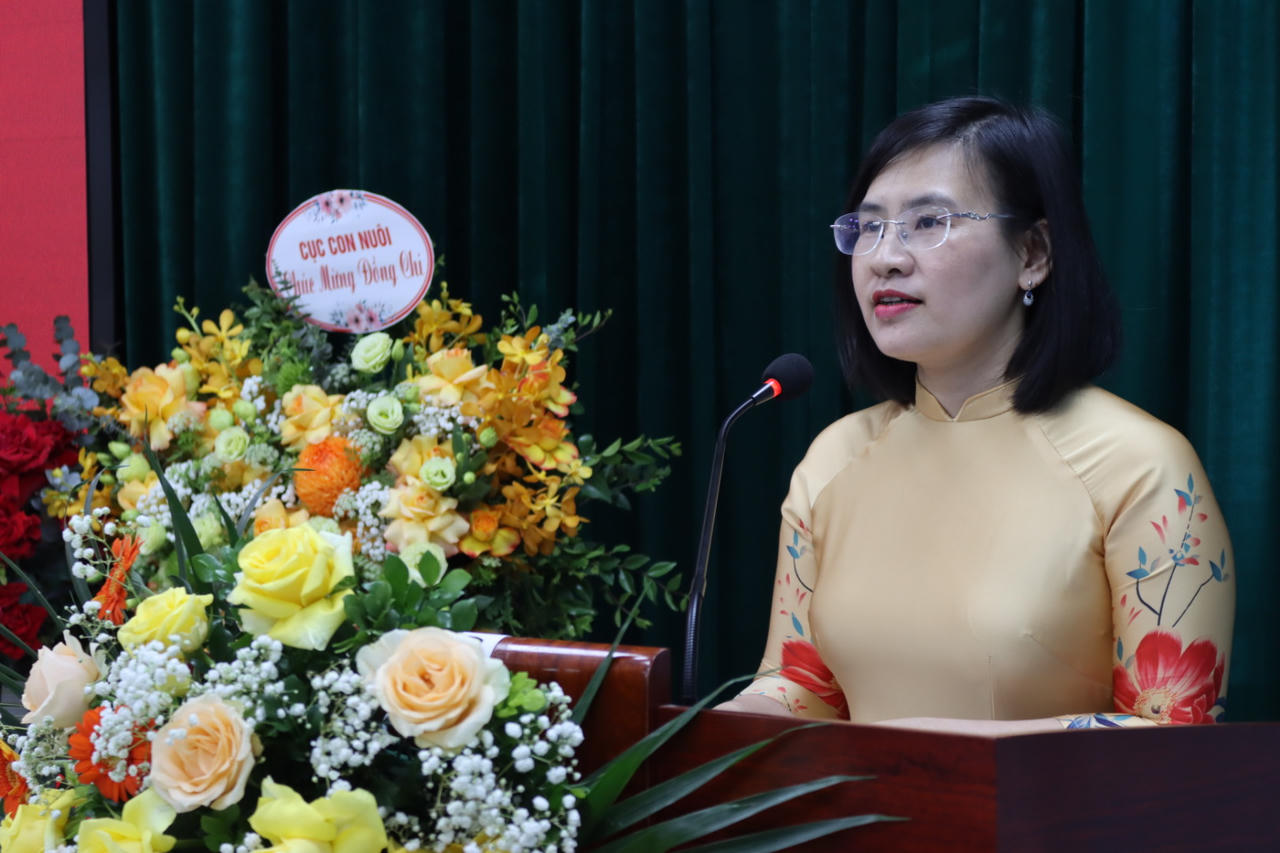 Công bố và trao quyết định Giám đốc, Phó Giám đốc Nhà xuất bản Tri thức