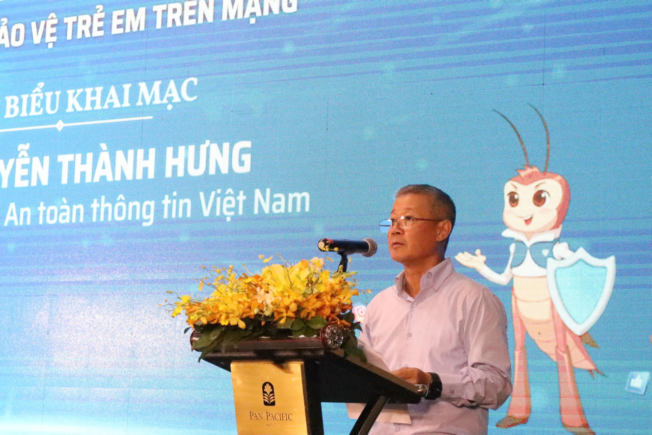 Chung tay bảo vệ trẻ em trên môi trường mạng