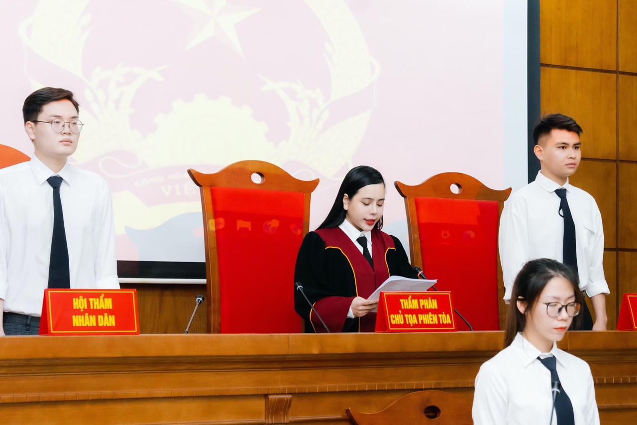 Học viện Tư pháp tổ chức phiên tòa giả định vụ án hình sự 