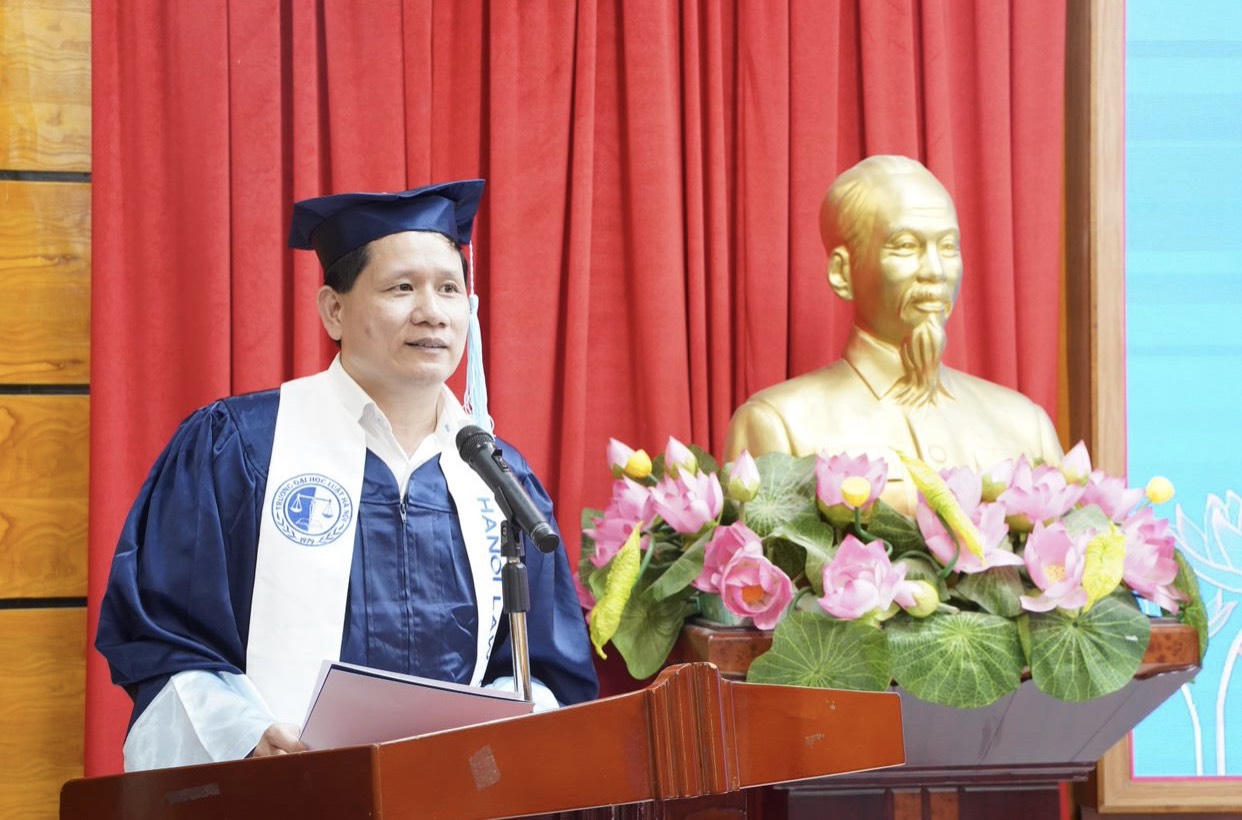 Trường Đại học Luật Hà Nội tổ chức Lễ tốt nghiệp khoá đầu tiên Chương trình liên kết đào tạo với Đại học Arizona