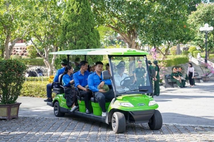 Hành trình tri ân bồi đắp giá trị truyền thống cho người lao động 