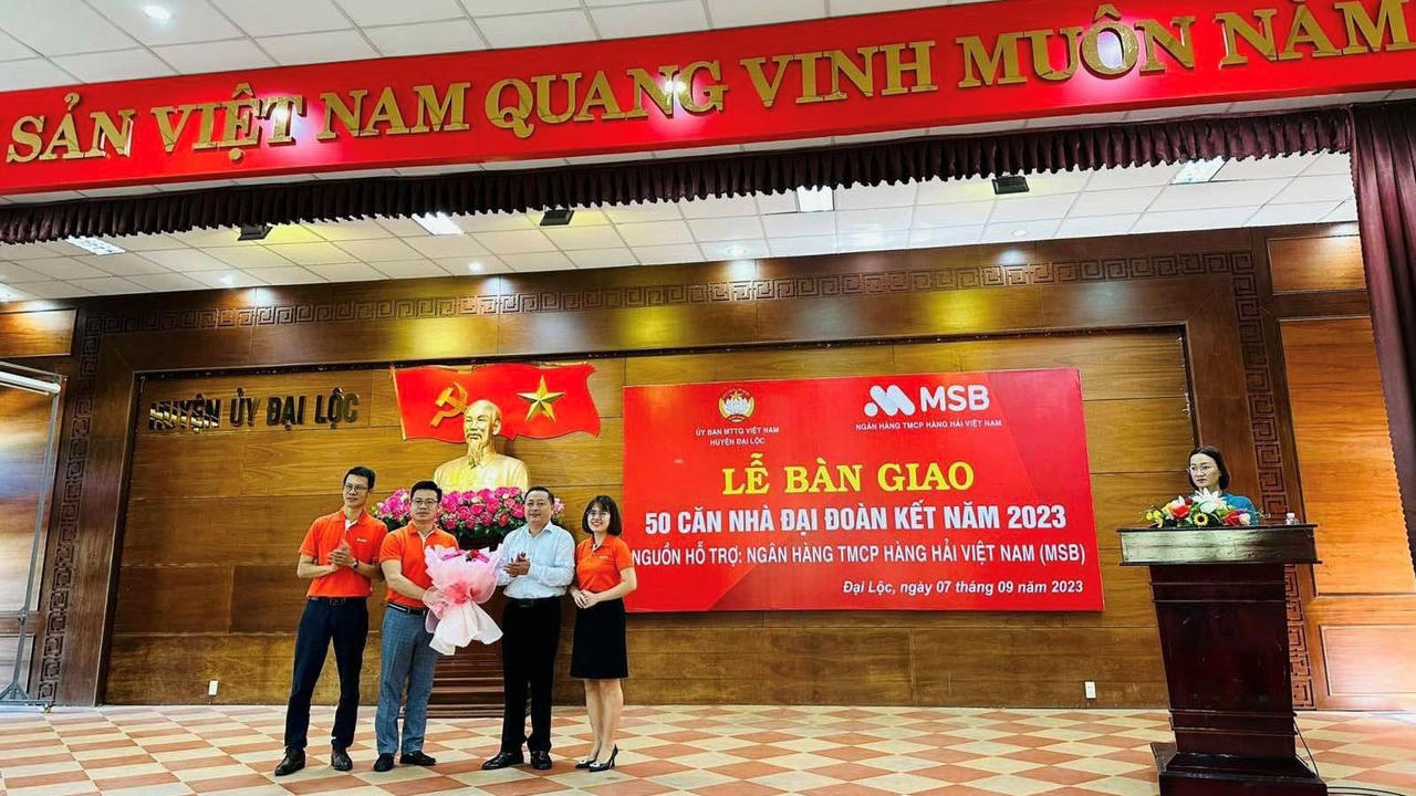 MSB bàn giao 100 căn nhà đại đoàn kết cho hộ nghèo tại Quảng Nam
