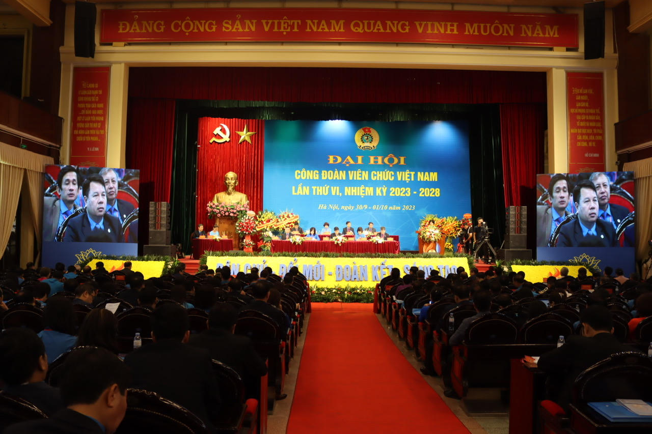 300 đại biểu chính thức tham gia Đại hội Công đoàn Viên chức Việt Nam lần thứ VI