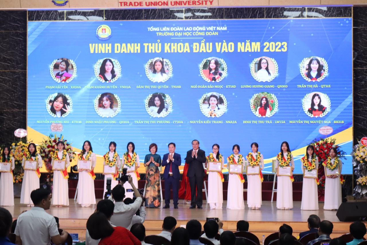 Trường Đại học Công đoàn Khai giảng năm học 2023 – 2024