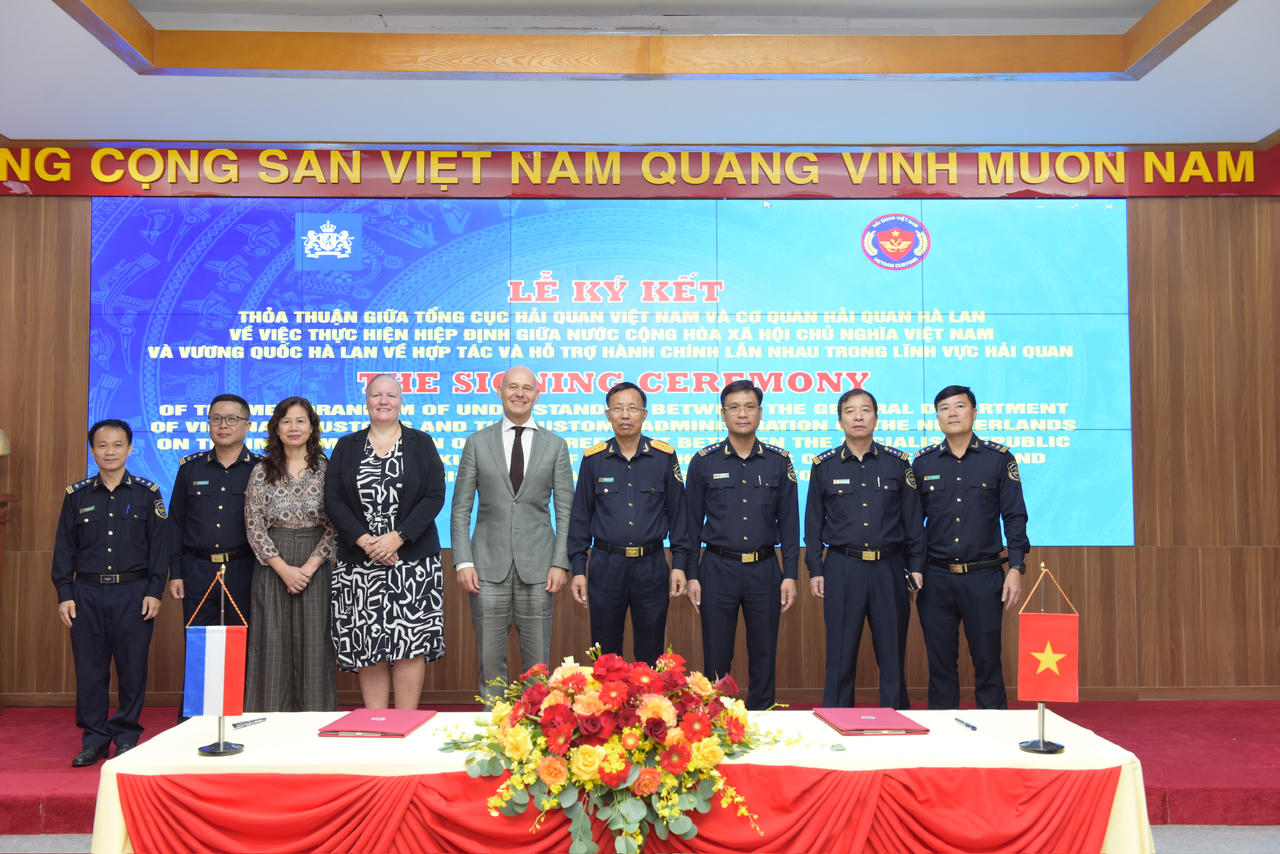 Hải quan Việt Nam và Cơ quan Hải quan Hà Lan ký Thỏa thuận triển khai thực hiện Hiệp định hợp tác cấp Nhà nước trong lĩnh vực hải quan