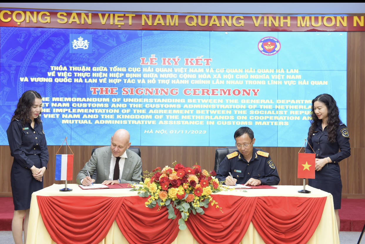 Hải quan Việt Nam và Cơ quan Hải quan Hà Lan ký Thỏa thuận triển khai thực hiện Hiệp định hợp tác cấp Nhà nước trong lĩnh vực hải quan