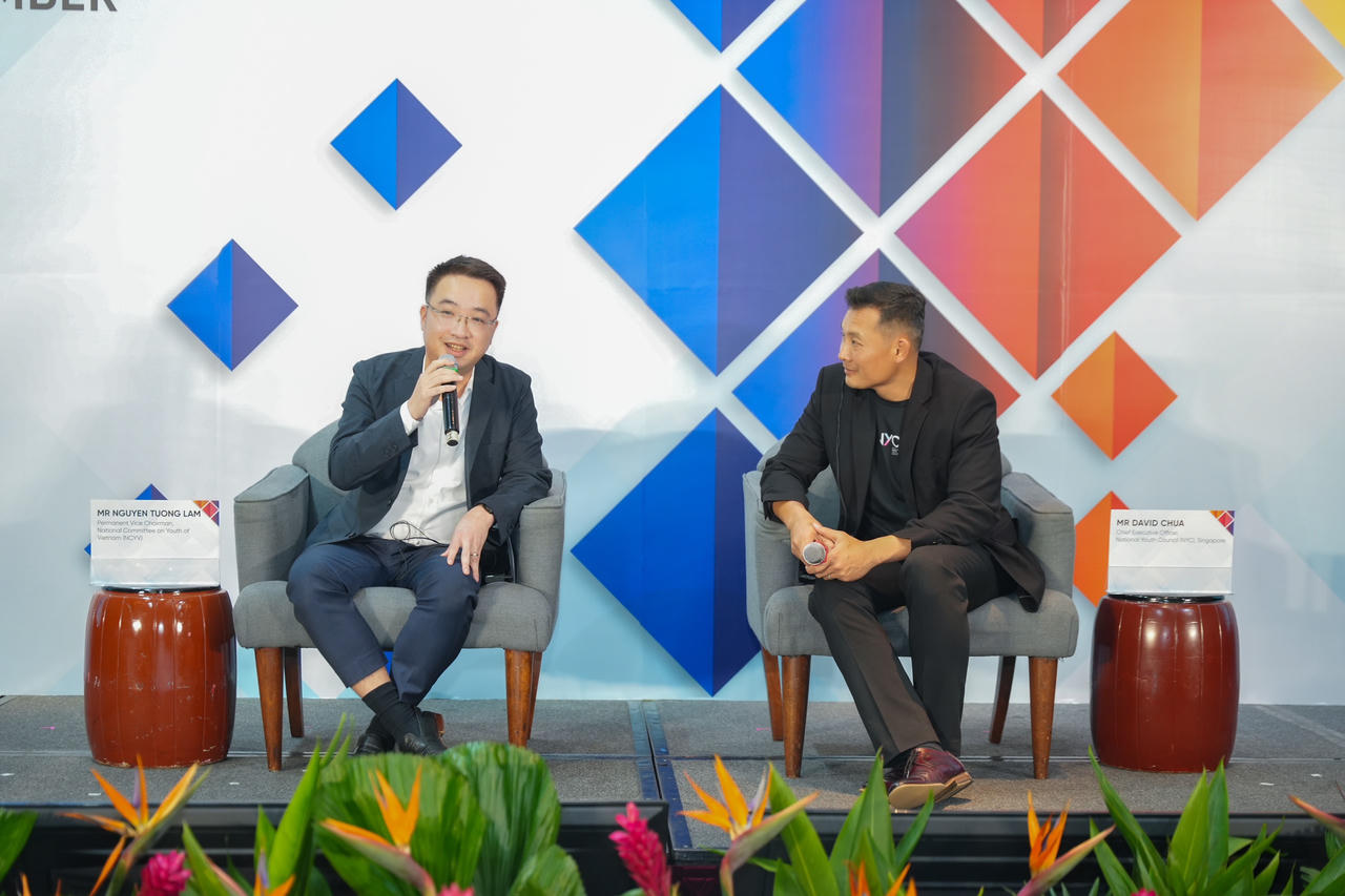 Lãnh đạo trẻ ASEAN khám phá cơ hội thúc đẩy tăng trưởng khu vực