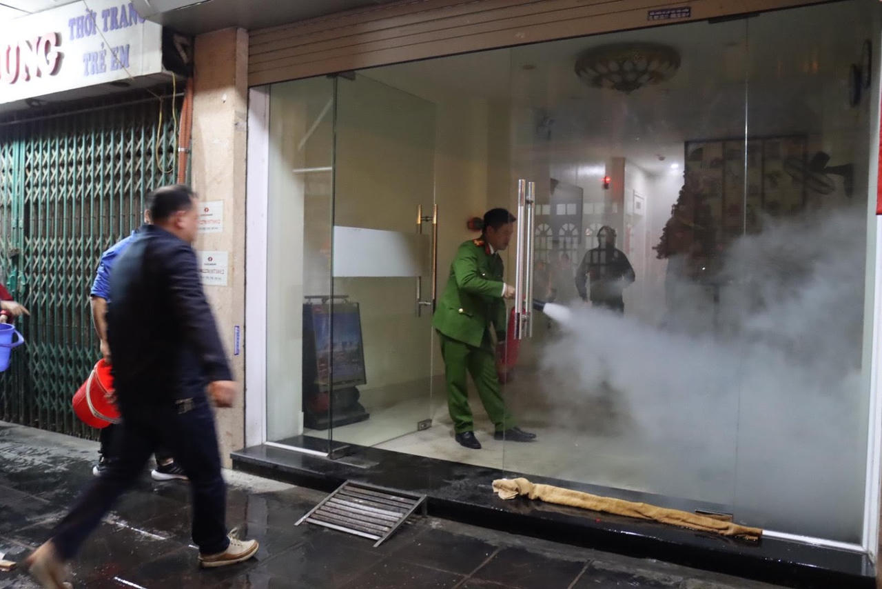 Diễn tập phương án chữa cháy đối với chung cư, nhà ở có nguy cơ cháy, nổ cao