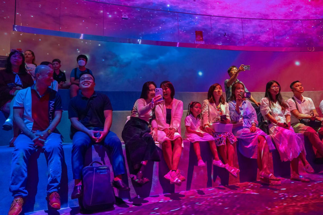 Phú Quốc: Chính thức khai trương show trình diễn nghệ thuật ánh sáng và kể chuyện tương tác lớn nhất Việt Nam