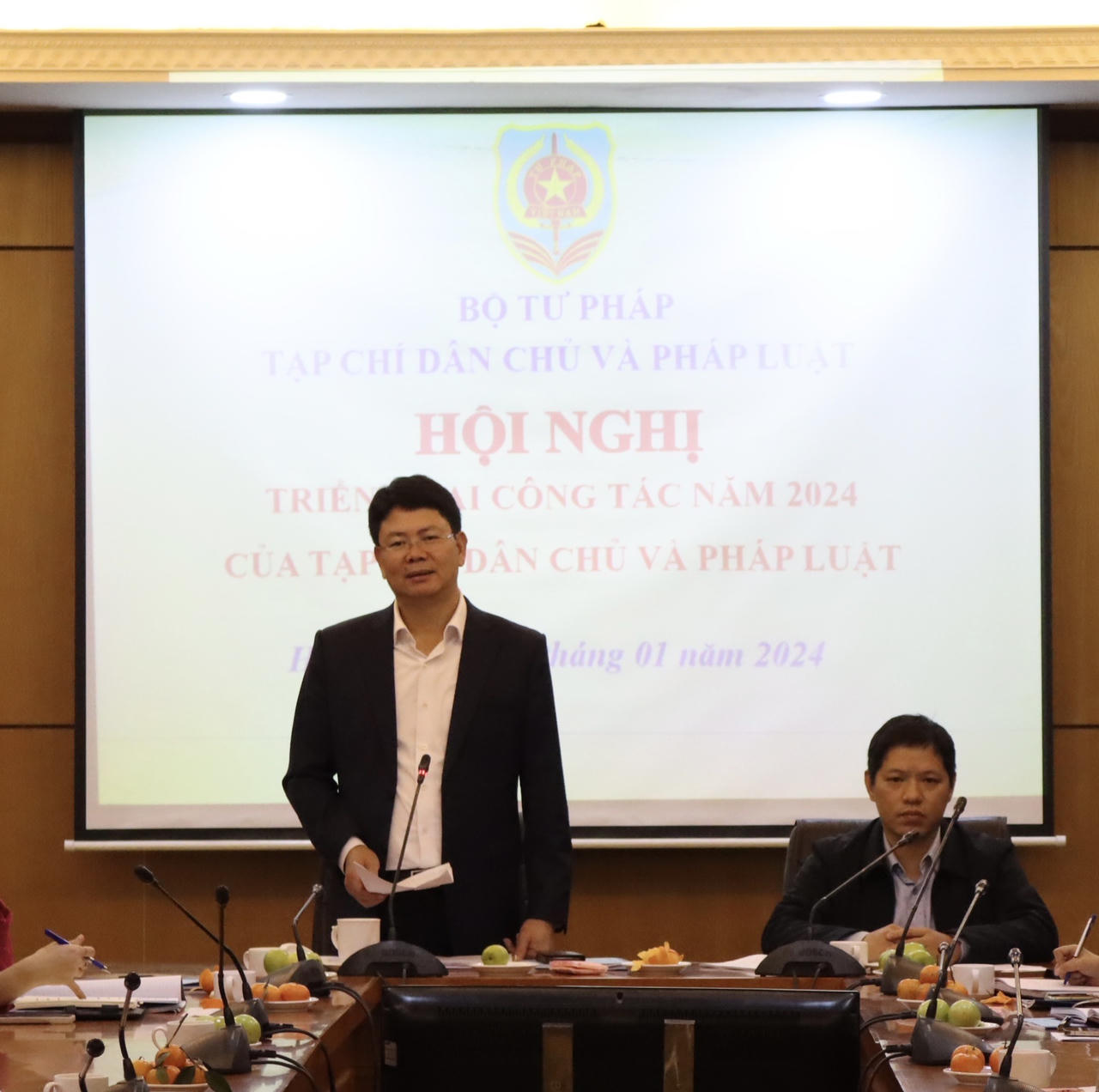 Tạp chí Dân chủ và Pháp luật triển khai công tác năm 2024