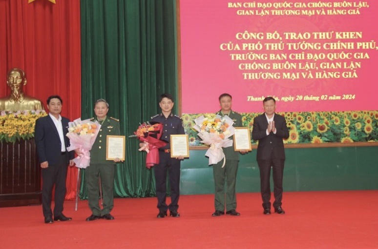 Phó Thủ tướng Trần Lưu Quang gửi Thư khen các đơn vị có thành tích xuất sắc trong công tác chống buôn lậu, gian lận thương mại