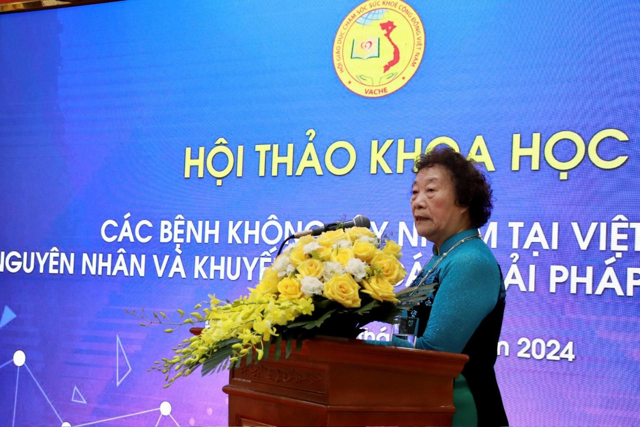 Tăng thuế đối với nước giải khát có đường: Các chuyên gia khuyến nghị cần đánh giá toàn diện