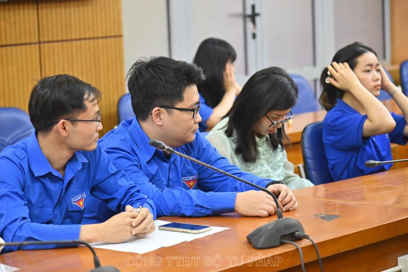 Sinh hoạt chuyên đề: Chiến thắng Điện Biên Phủ- Sức mạnh Việt Nam, tầm vóc thời đại