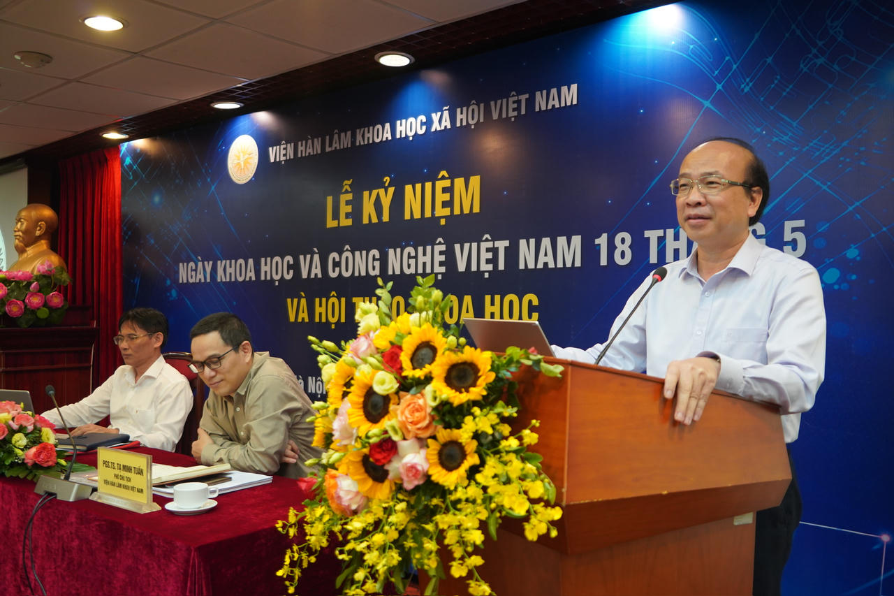 Xây dựng Viện Hàn lâm Khoa học xã hội Việt Nam phát triển xứng tầm