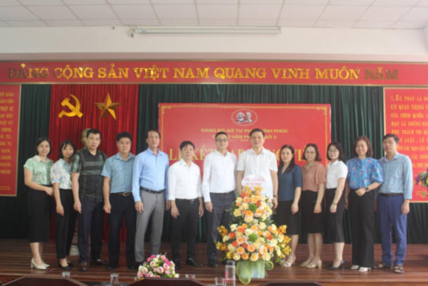 Sở Tư pháp Vĩnh Phúc tổ chức Lễ kết nạp đảng viên mới