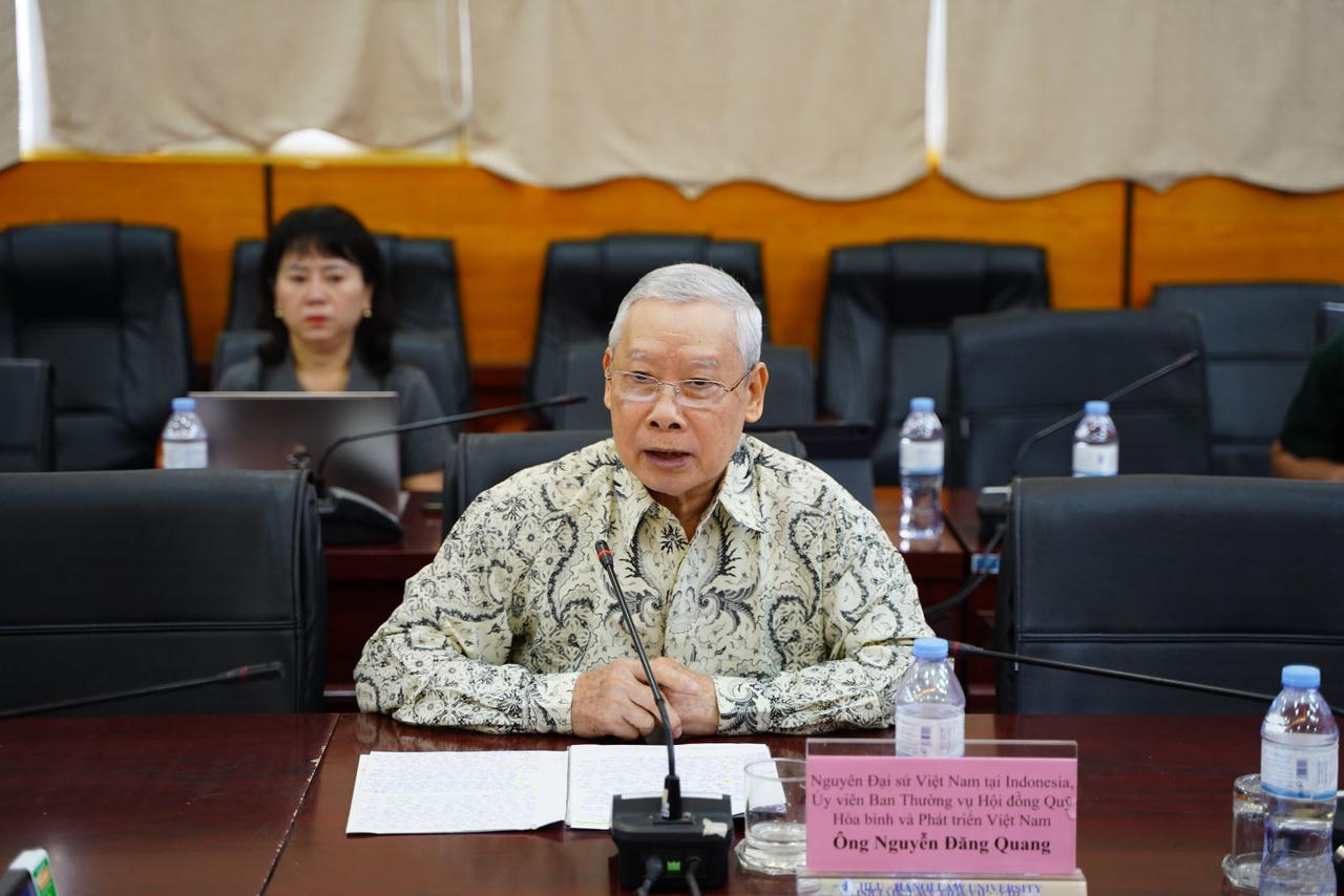 Vai trò của pháp luật quốc tế đối với tình hình thế giới hiện nay