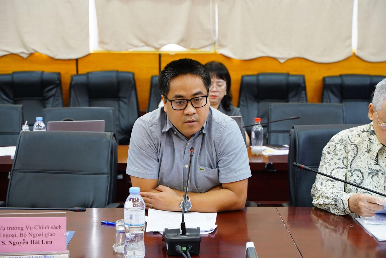 Vai trò của pháp luật quốc tế đối với tình hình thế giới hiện nay