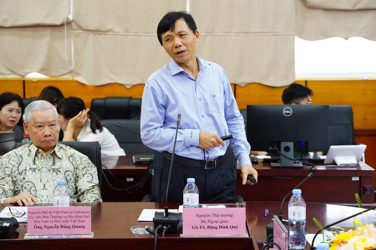 Vai trò của pháp luật quốc tế đối với tình hình thế giới hiện nay