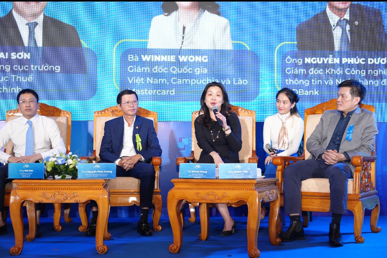 Mastercard chia sẻ giải pháp nâng cao bảo mật và an toàn cho giao dịch không tiền mặt 