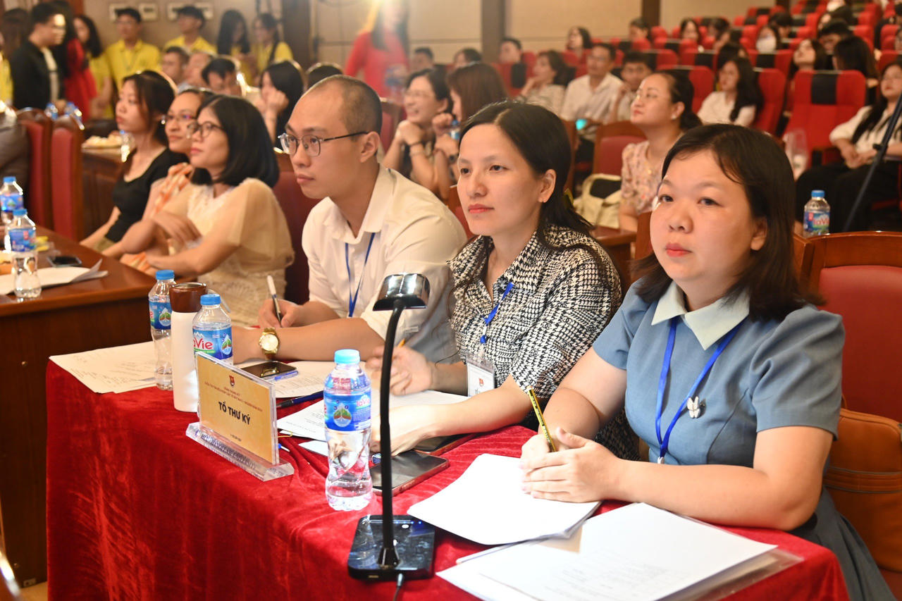 Trường Đại học Luật Hà Nội giành giải nhất Cuộc thi tìm hiểu pháp luật Đất đai năm 2024
