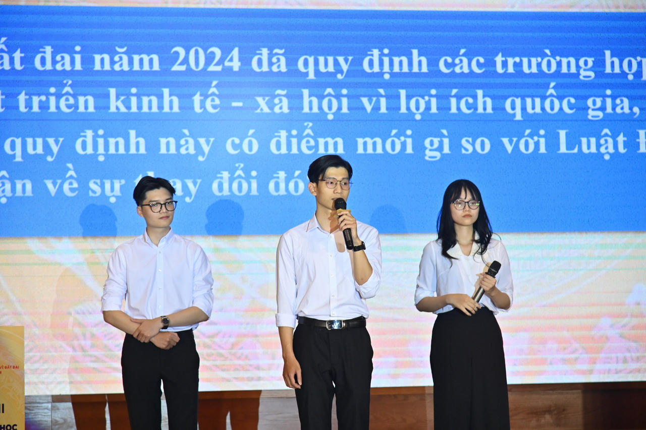 Trường Đại học Luật Hà Nội giành giải nhất Cuộc thi tìm hiểu pháp luật Đất đai năm 2024