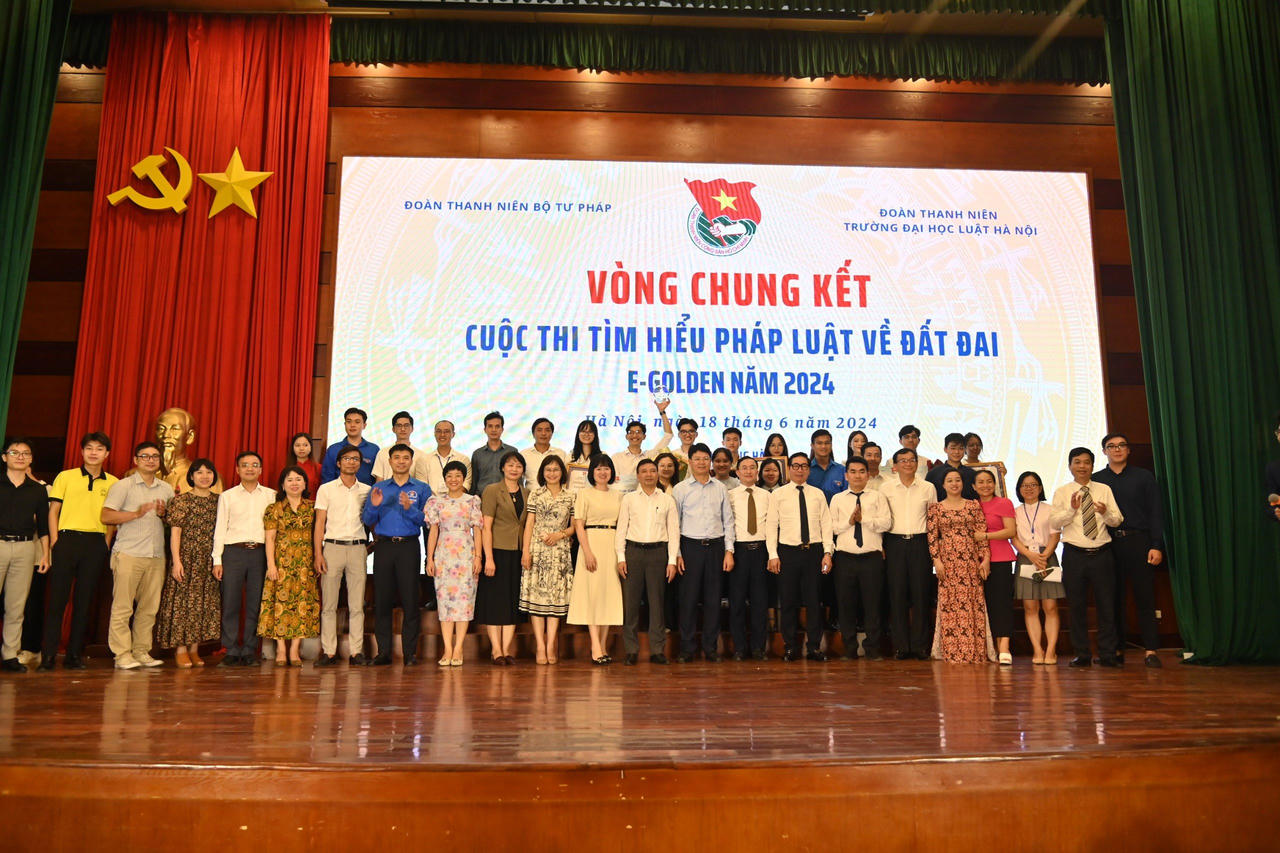 Trường Đại học Luật Hà Nội giành giải nhất Cuộc thi tìm hiểu pháp luật Đất đai năm 2024