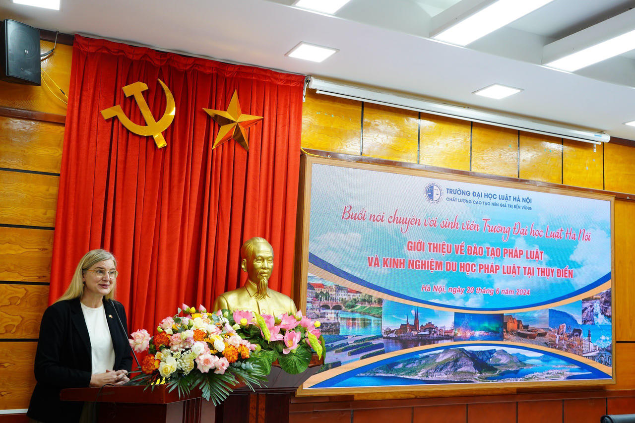 Tăng cường hợp tác trong lĩnh vực đào tạo pháp luật