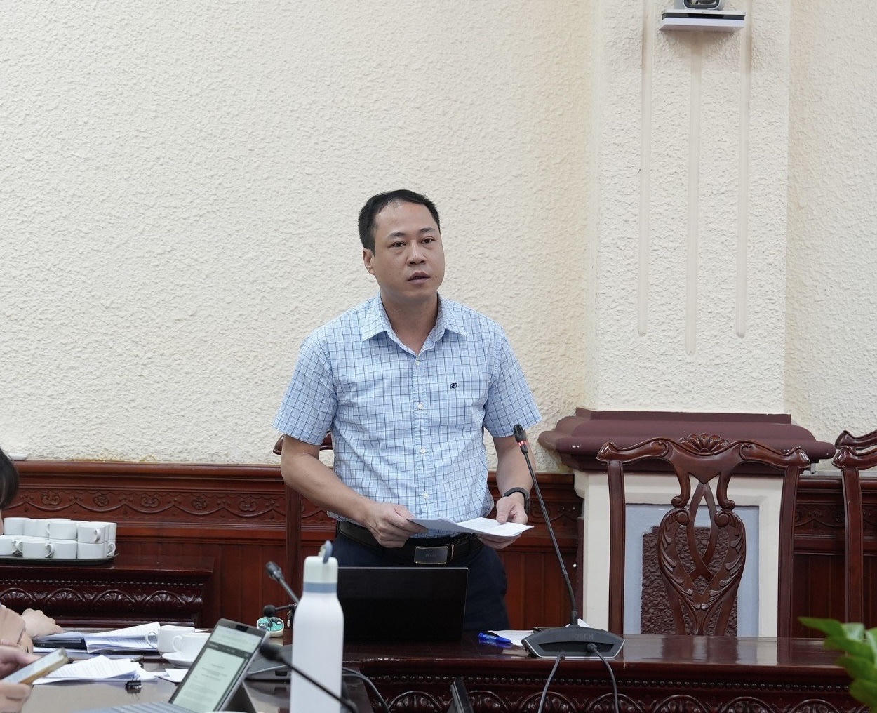 Tiếp tục nghiên cứu các cơ chế, chính sách thu hút giáo viên