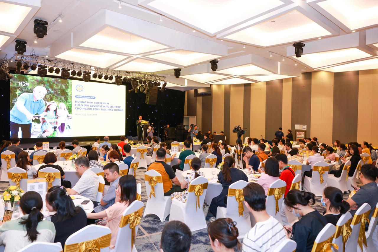 Công nghệ theo dõi glucose để nâng cao việc chăm sóc bệnh tiểu đường ở Việt Nam