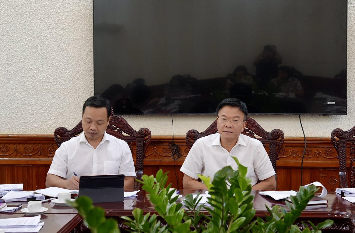 Hoàn thiện hồ sơ đề nghị xây dựng Luật Ban hành văn bản quy phạm pháp luật (sửa đổi)