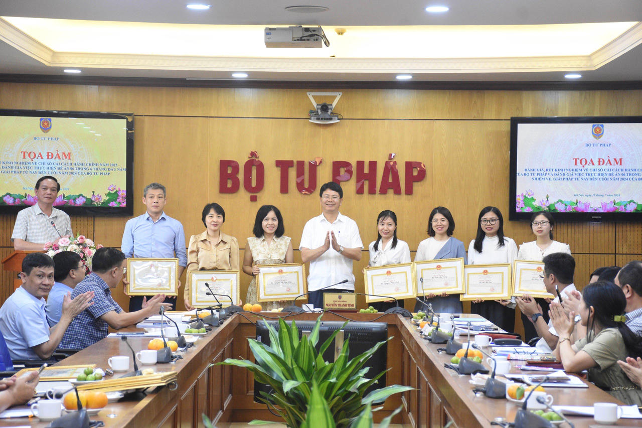 Chủ động rà soát, đảm bảo hoàn thành các nhiệm vụ cải cách hành chính