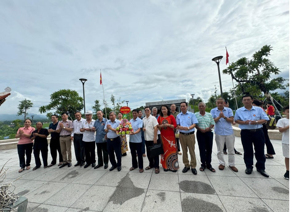 Hành trình về nguồn Điện Biên Phủ tri ân mùa Vu lan 2024